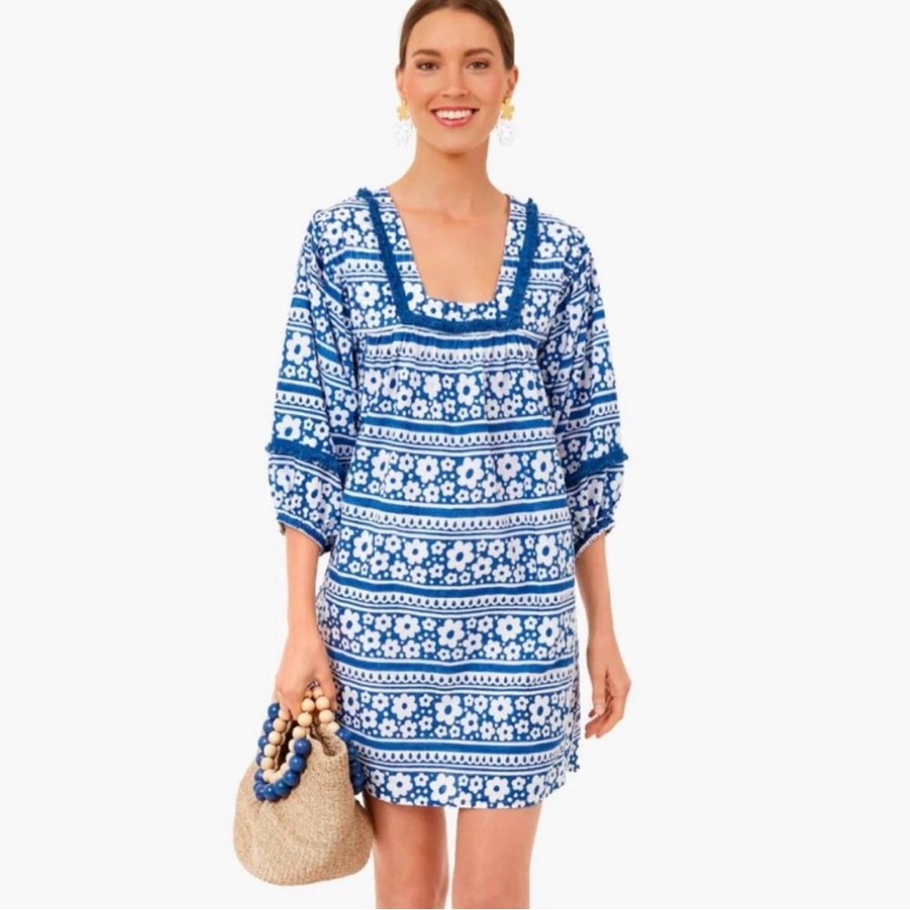 Tuckernuck Catalans Coverup Dress Petal Paradis Blue White Floral - Picture 3 of 7